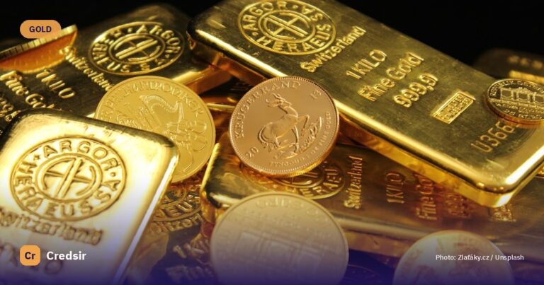 Gold and silver round coins — cover photo for Credsir’s Gold Rate Today in Kolkata 22K guide