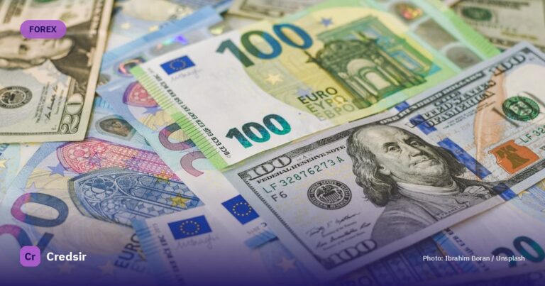 100 us dollar bill — cover photo for Credsir’s Ria Money Transfer Rates guide