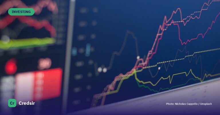 Close-up photo of monitor displaying graph — cover photo for Credsir’s Expense Ratio in Mutual Funds guide
