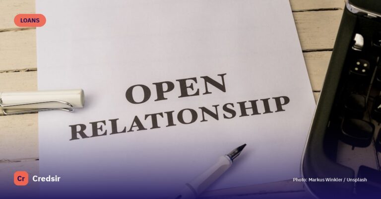 A close up of a piece of paper with a pen — cover photo for Credsir’s Business Loan guide